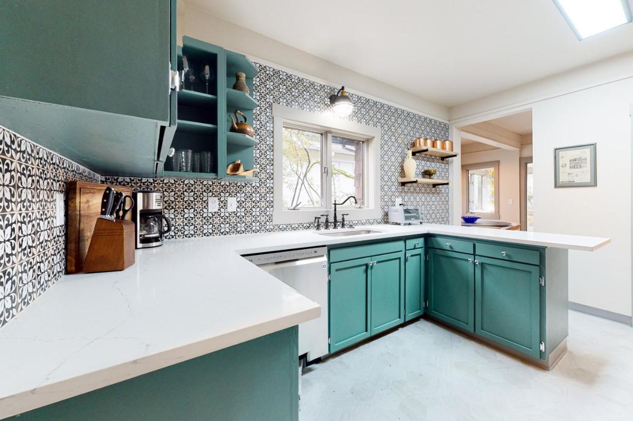 Tacoma Garden Hideaway Villa Luaran gambar